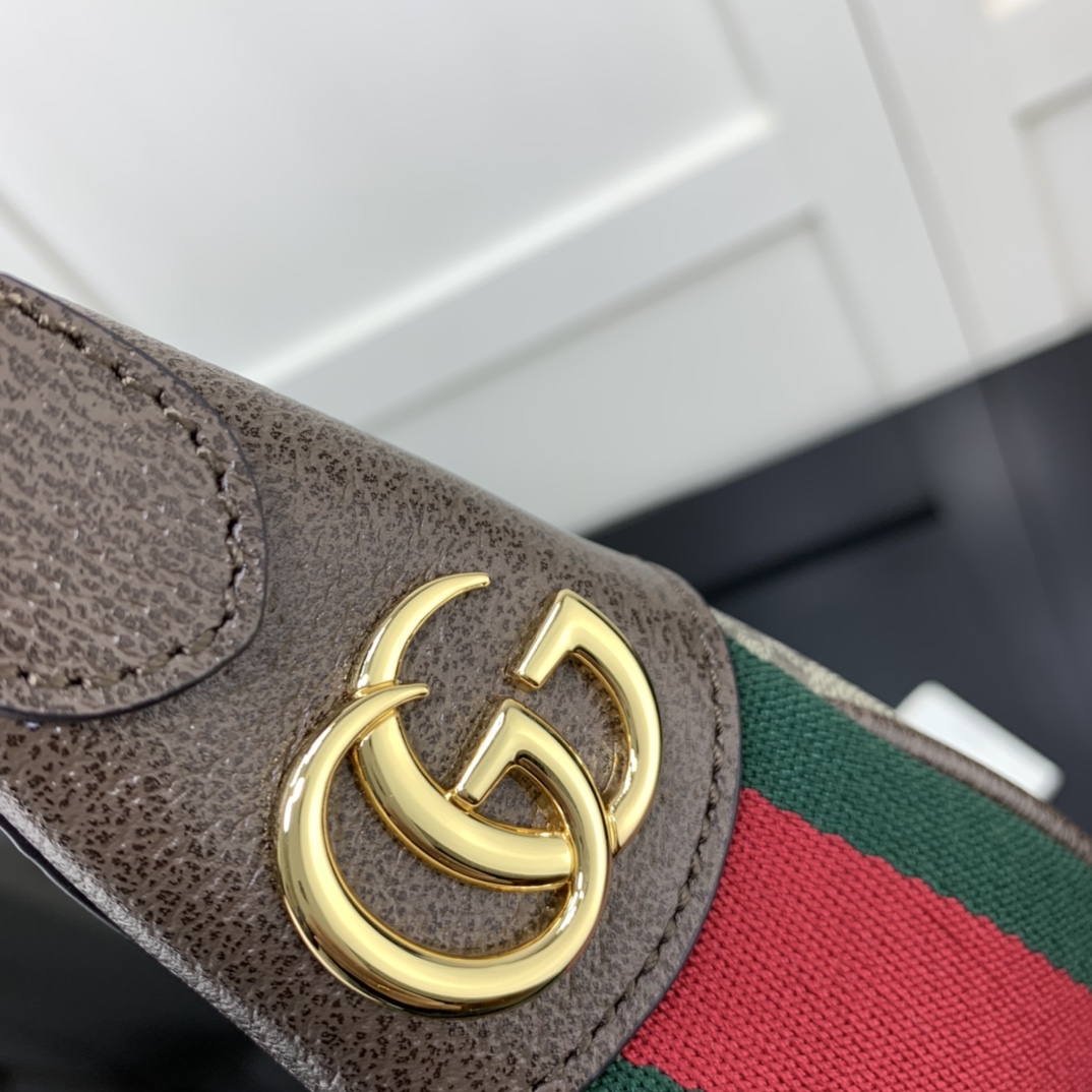 Gucci Hobo Bags